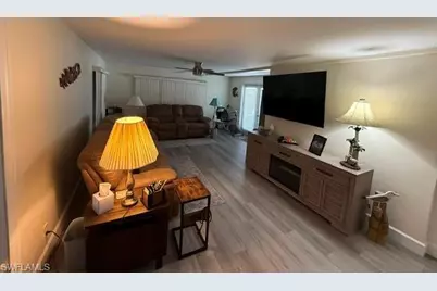 360 Shoreland Dr, Fort Myers, FL 33905 - Photo 17