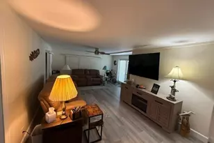 360 Shoreland Dr, Fort Myers, FL 33905 - Photo 17