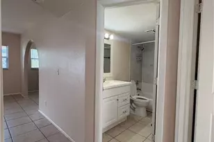 4777 Orange Grove Blvd, North Fort Myers, FL 33903 - Photo 11