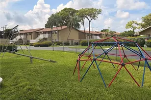 4777 Orange Grove Blvd, North Fort Myers, FL 33903 - Photo 15
