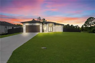 710 Almelia St E, Lehigh Acres, FL 33974 - Photo 3