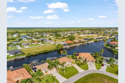 128 NW 37th Pl, Cape Coral, FL 33993 - Photo 31