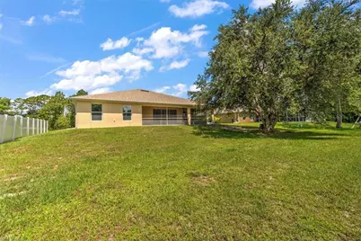 900 Angelo Ave, Lehigh Acres, FL 33971 - Photo 31