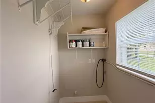 1150 Short St, Fort Myers, FL 33916 - Photo 5