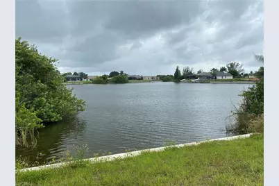 1321 NW 20th Ct, Cape Coral, FL 33993 - Photo 3