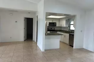 1030 SE 5th Ave, Cape Coral, FL 33990 - Photo 5