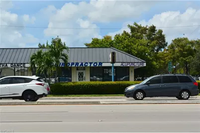 822 Del Prado Blvd S, Cape Coral, FL 33990 - Photo 7