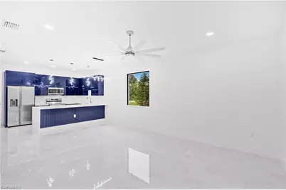 868 Carbon St E, Lehigh Acres, FL 33974 - Photo 11