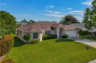 1801 SW 47th Terrace, Cape Coral, FL 33914 - Photo 5