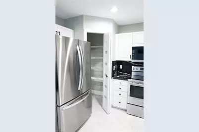 647 Coral Dr, Cape Coral, FL 33904 - Photo 61