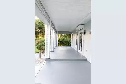 647 Coral Dr, Cape Coral, FL 33904 - Photo 9