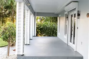 647 Coral Dr, Cape Coral, FL 33904 - Photo 9