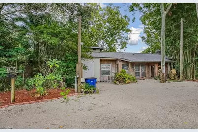 10871 Shirley Ln, North Fort Myers, FL 33917 - Photo 13