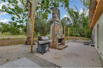 10871 Shirley Ln, North Fort Myers, FL 33917 - Photo 21