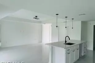 2613 40th St W, Lehigh Acres, FL 33971 - Photo 5