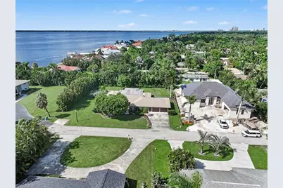 1309 Jambalana Ln, Fort Myers, FL 33901 - Photo 43