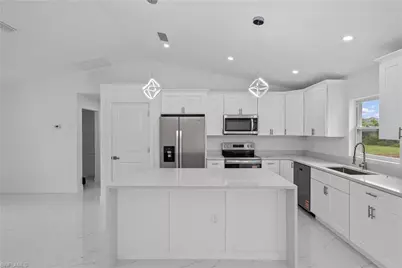 6018 Paula Ave N, Lehigh Acres, FL 33971 - Photo 7