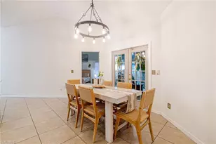 4044 Sawgrass Ln, Naples, FL 34112 - Photo 13
