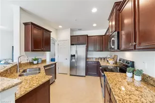 10361 Glastonbury Cir, Fort Myers, FL 33913 - Photo 9