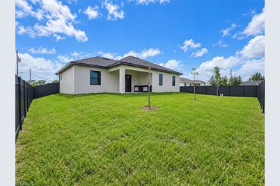 2127 NE 34th Ter, Cape Coral, FL 33909 - Photo 39