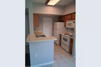 15655 Ocean Walk Cir #212, Fort Myers, FL 33908 - Photo 3