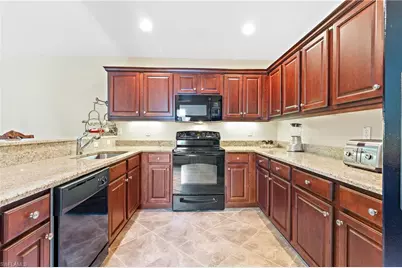 10566 Carolina Willow Dr, Fort Myers, FL 33913 - Photo 11