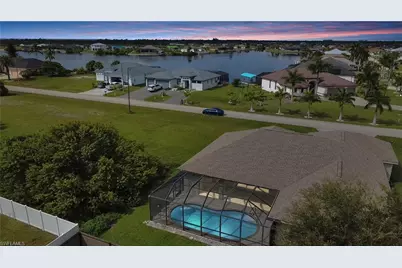 4202 NW 35th St, Cape Coral, FL 33993 - Photo 3