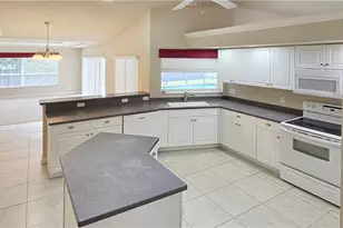 4202 NW 35th St, Cape Coral, FL 33993 - Photo 23