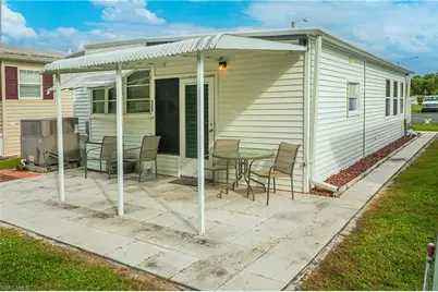 310 Fountain View Blvd, North Fort Myers, FL 33903 - Photo 21