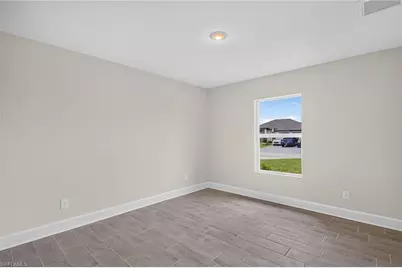 2618 NE 1st Pl, Cape Coral, FL 33993 - Photo 23