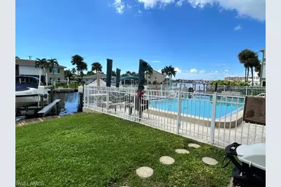 620 Victoria Dr #2, Cape Coral, FL 33904 - Photo 7