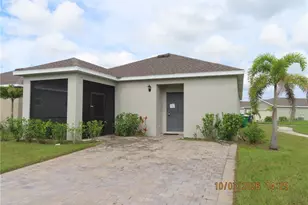 828 Friendship Cir, Labelle, FL 33935 - Photo 1