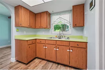 13250 2nd St, Fort Myers, FL 33905 - Photo 15