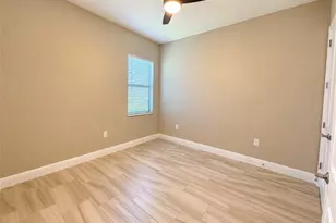 12725 Astor Pl, Fort Myers, FL 33913 - Photo 9