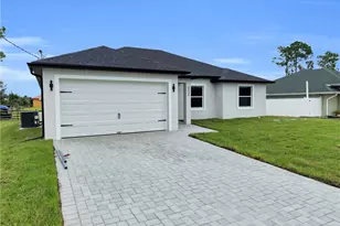 5026 Billings St, Lehigh Acres, FL 33971 - Photo 3