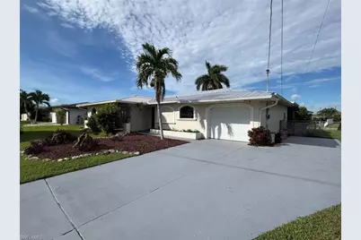 3754 SE 1st Pl, Cape Coral, FL 33904 - Photo 19
