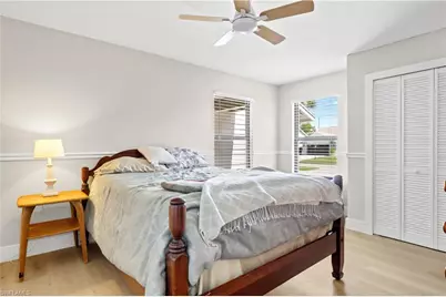 12446 McGregor Woods Cir, Fort Myers, FL 33908 - Photo 15