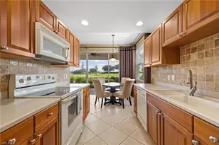 3030 Meandering Way, Fort Myers, FL 33905 - Photo 9