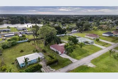 18 Calvin Ave, Lehigh Acres, FL 33936 - Photo 27