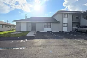 4815 Triton Ct E, Cape Coral, FL 33904 - Photo 17