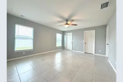 1125 NW 2nd Pl, Cape Coral, FL 33993 - Photo 11