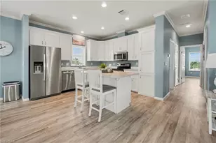 11220 Bayside Ln, Fort Myers Beach, FL 33931 - Photo 5