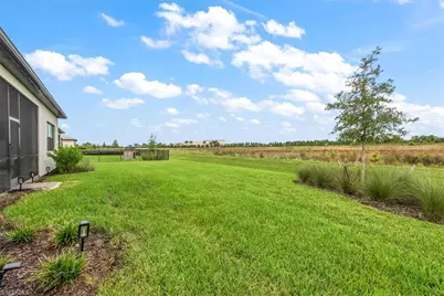 19450 Hinkley Dr, Estero, FL 33928 - Photo 33