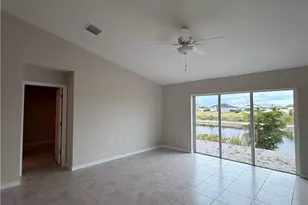 808 NW 9th St, Cape Coral, FL 33993 - Photo 7