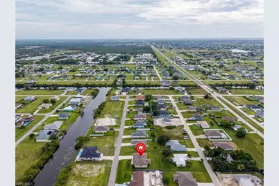 408 NE 25th St, Cape Coral, FL 33909 - Photo 23