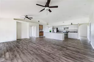 408 NE 25th St, Cape Coral, FL 33909 - Photo 11