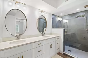 6801 Satinleaf Rd S, Naples, FL 34109 - Photo 17