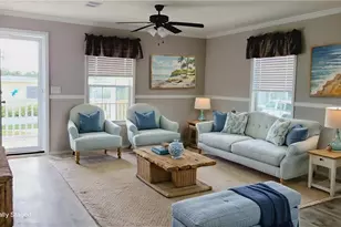 8 Shoreland Dr, Fort Myers, FL 33905 - Photo 7