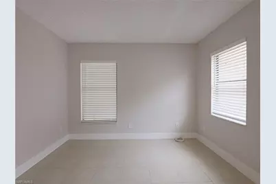 5307 Summerlin Rd #705, Fort Myers, FL 33919 - Photo 11