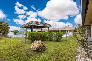 4010 Skyline Blvd, Cape Coral, FL 33914 - Photo 17